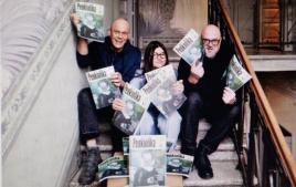 Žurnalą ,,Penkiolika” demonstruoja žurnalistai: Gediminas Kajėnas (iš kairės), Monika Bertašiūtė- Čiužienė ir Audrius Ožalas. Luko Balandžio nuotrauka Žurnalą ,,Penkiolika” demonstruoja žurnalistai: Gediminas Kajėnas (iš kairės), Monika Bertašiūtė- Čiužienė ir Audrius Ožalas. Luko Balandžio nuotrauka
